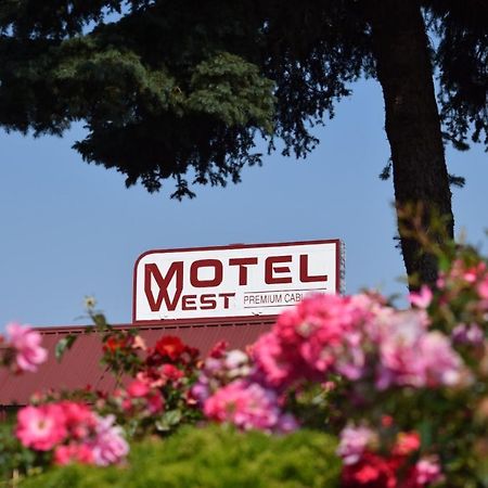 בנד Motel West מראה חיצוני תמונה