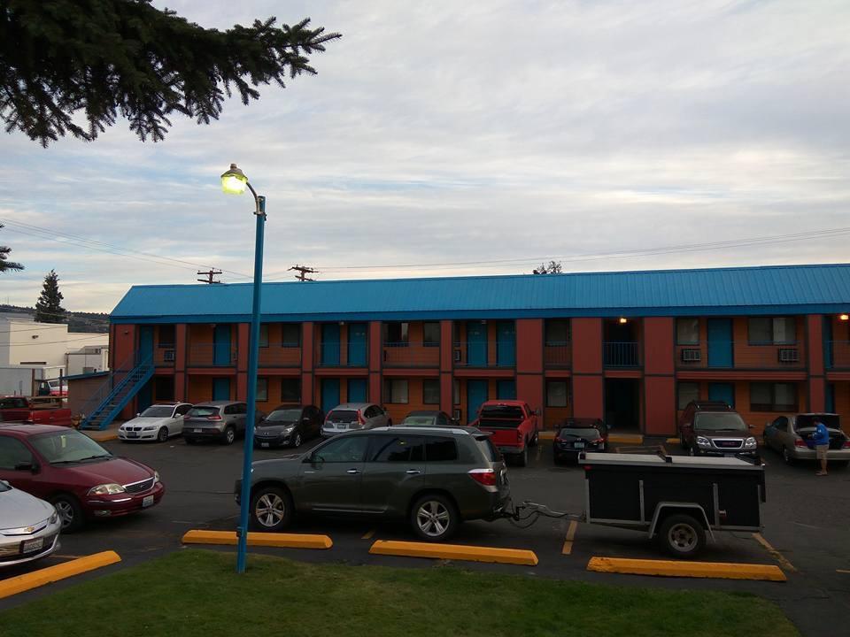 בנד Motel West מראה חיצוני תמונה
