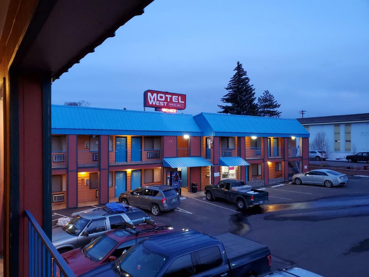 בנד Motel West מראה חיצוני תמונה