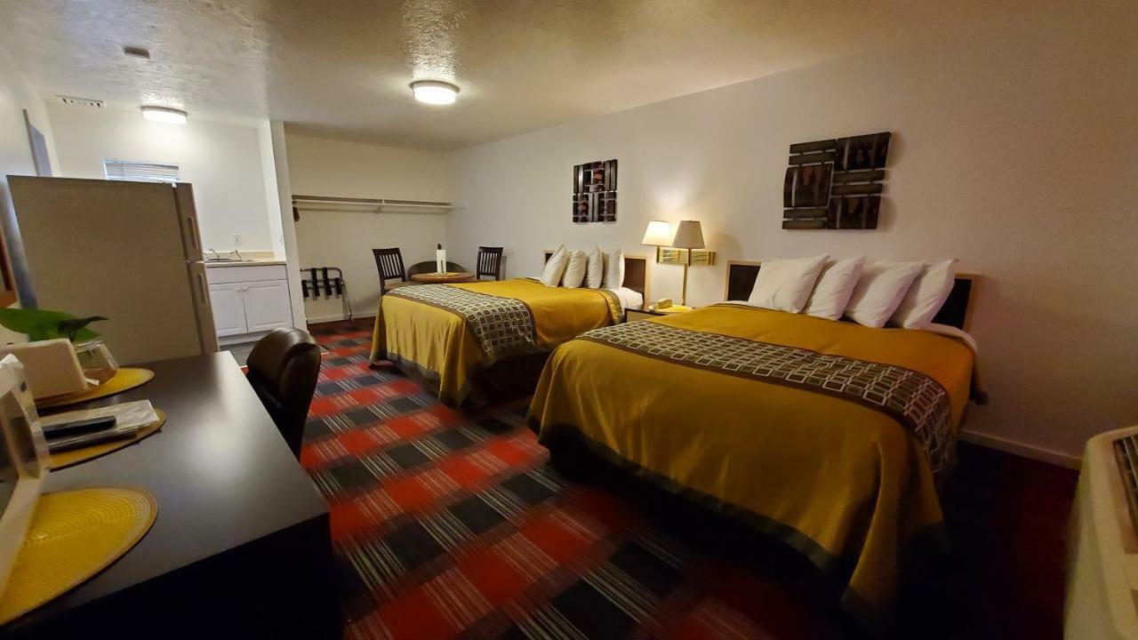 בנד Motel West מראה חיצוני תמונה
