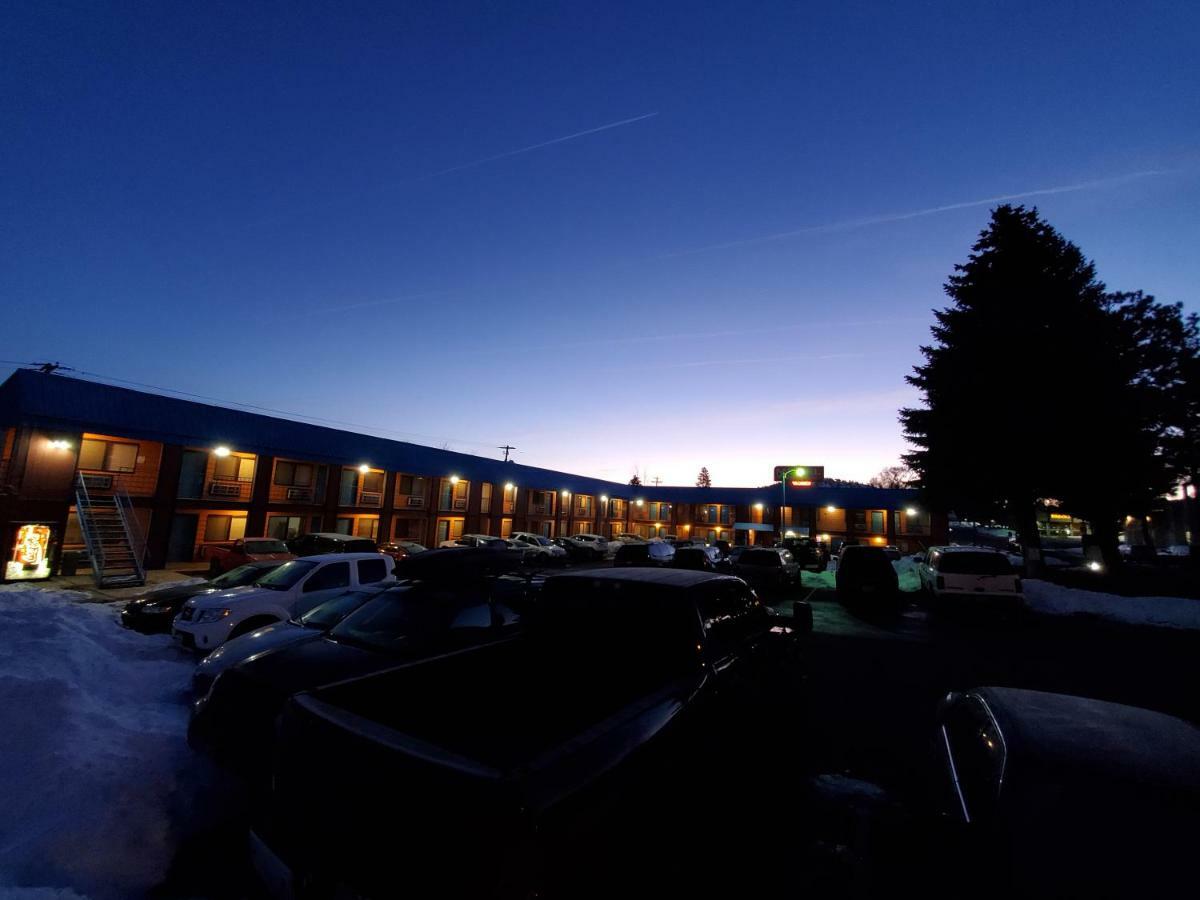 בנד Motel West מראה חיצוני תמונה