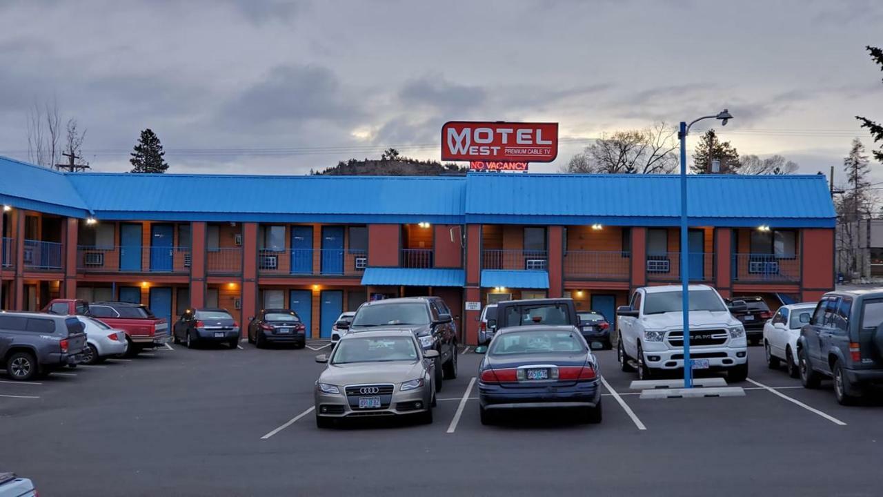 בנד Motel West מראה חיצוני תמונה